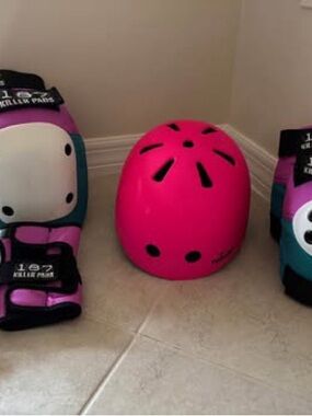 Adult Protective Skate Helmet - Bright Pink